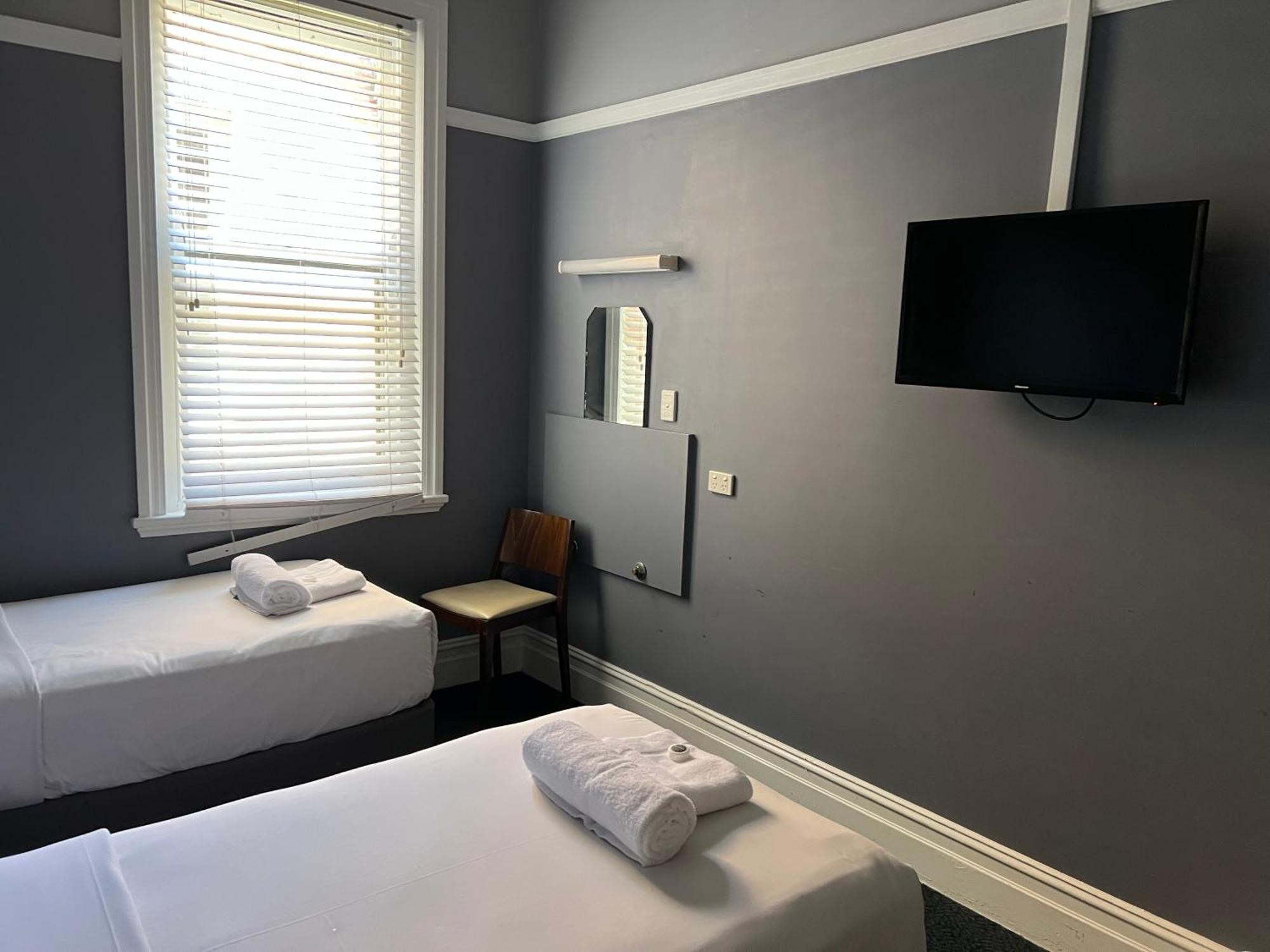 Swansea Hotel Екстер'єр фото
