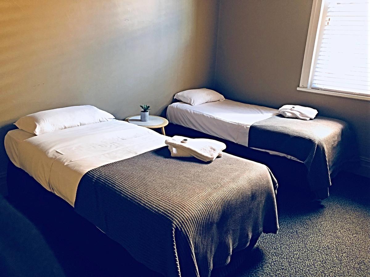 Swansea Hotel Екстер'єр фото